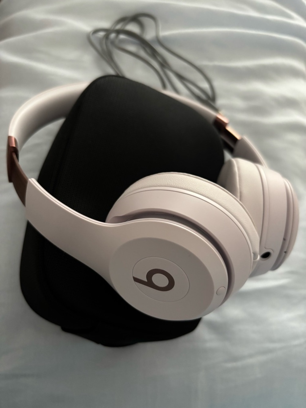 Beats by Dre Over-Ear Headphones in Light Pink with Rose Gold Accents